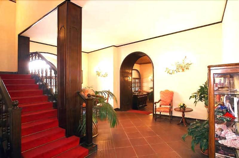 Hotel&Ristorante Miramonti Palazzo Storico Rieti Esterno foto