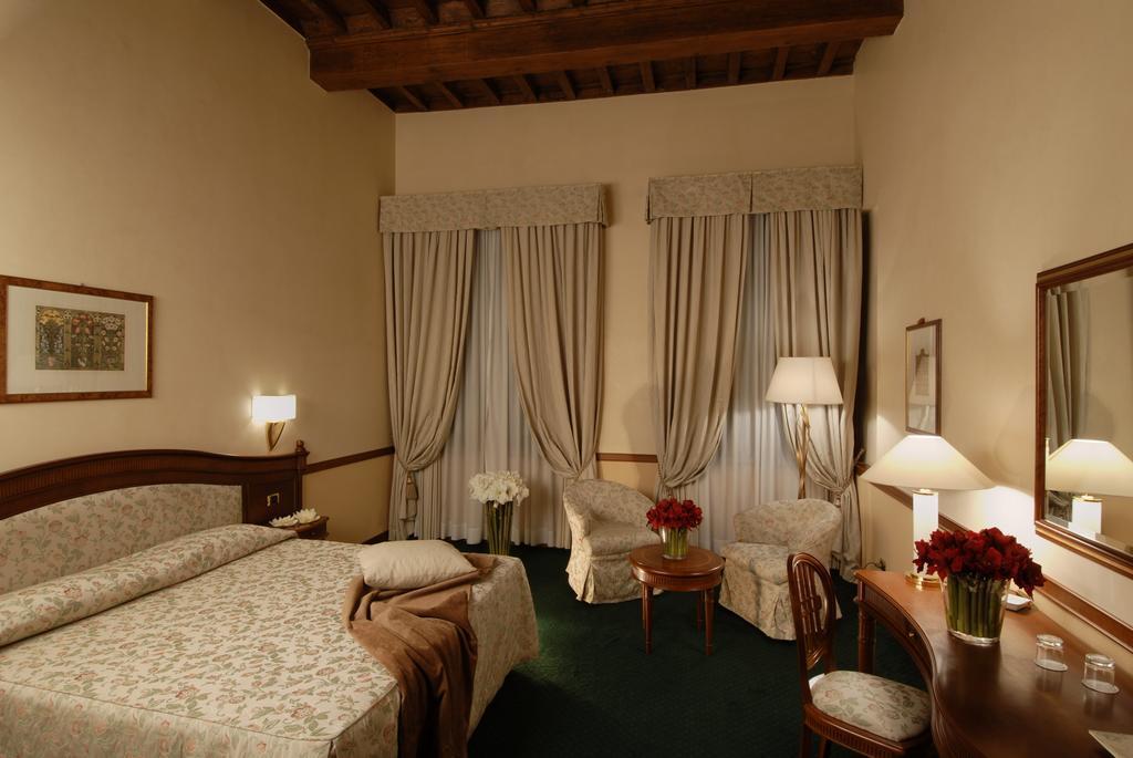 Hotel&Ristorante Miramonti Palazzo Storico Rieti Esterno foto